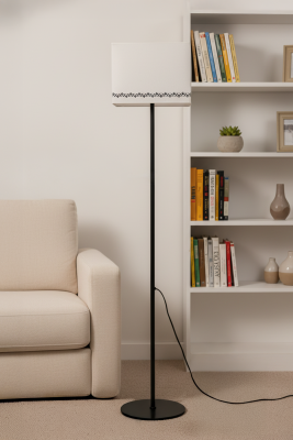 Corner Tulip Serisi Siyah Lale Desenli Dikdörtgen Başlıklı Lambader - Siyah Metal Gövde - MARRIEN